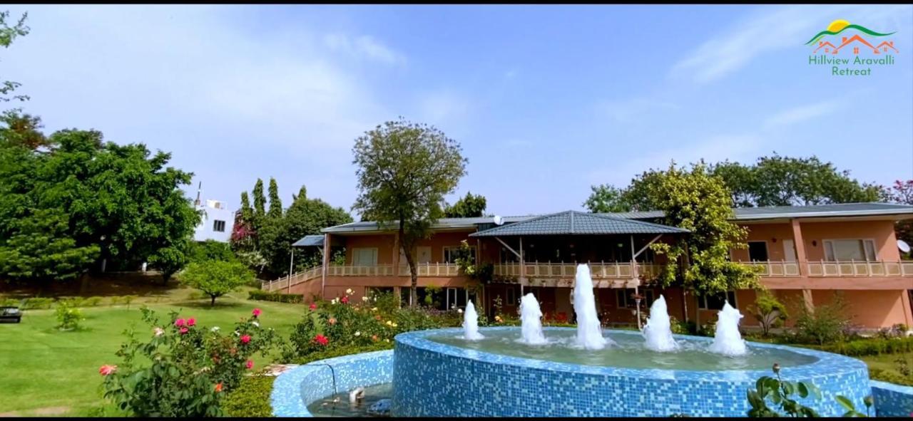 Villa Aravali Hill View Estate à Gurgaon Extérieur photo